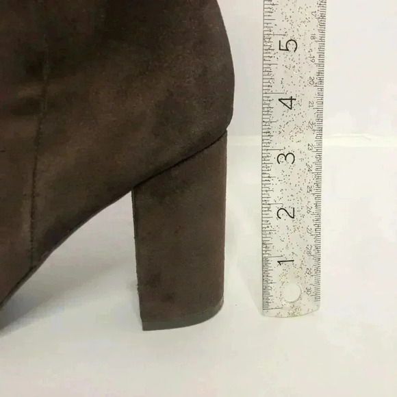 UO Faux Suede Dark Brown Booties Chunky Heels Women's Size 9 - Picture 6 of 9
